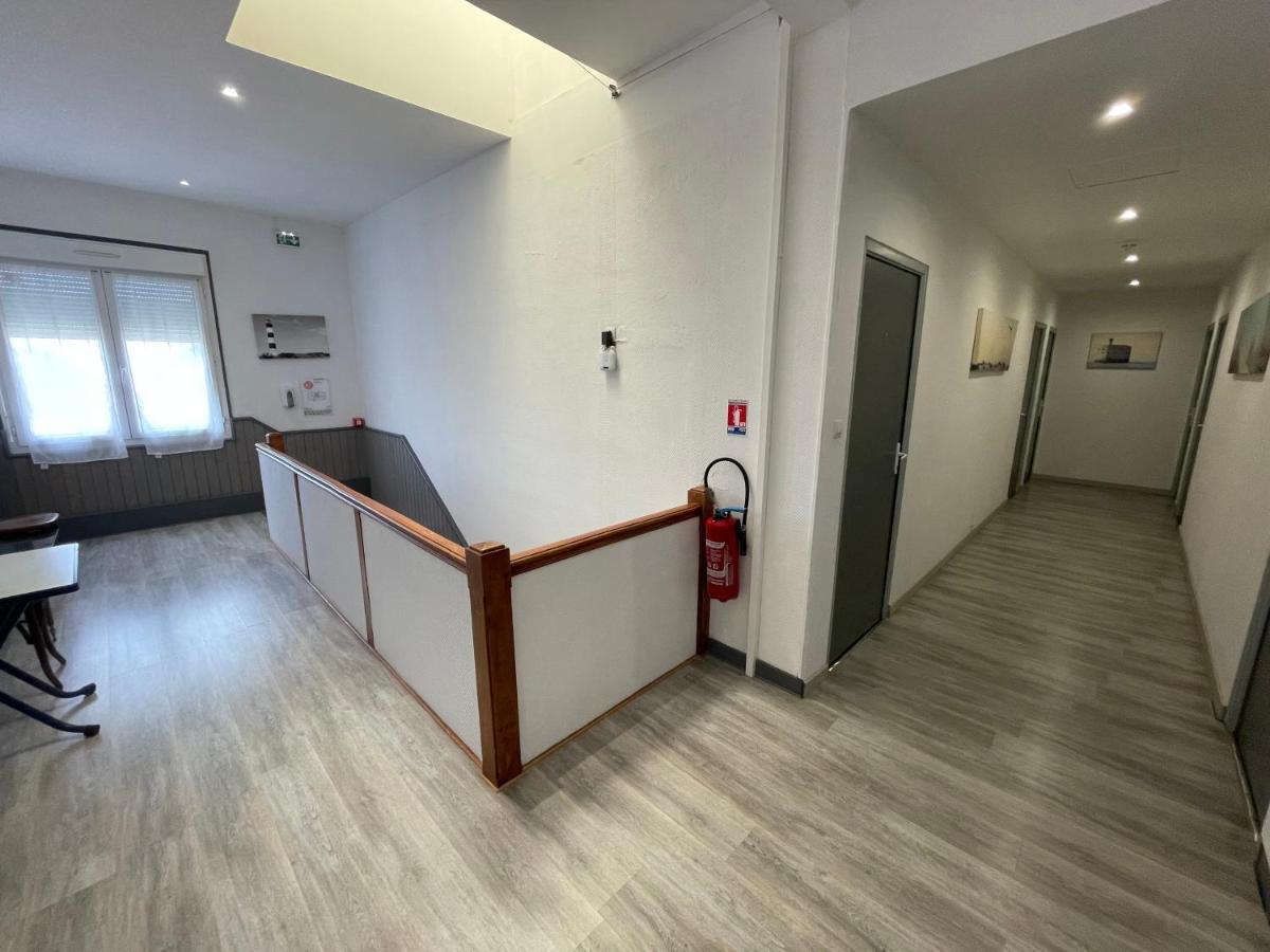 Logis Hotel Le Terminus Bourcefranc Eksteriør billede