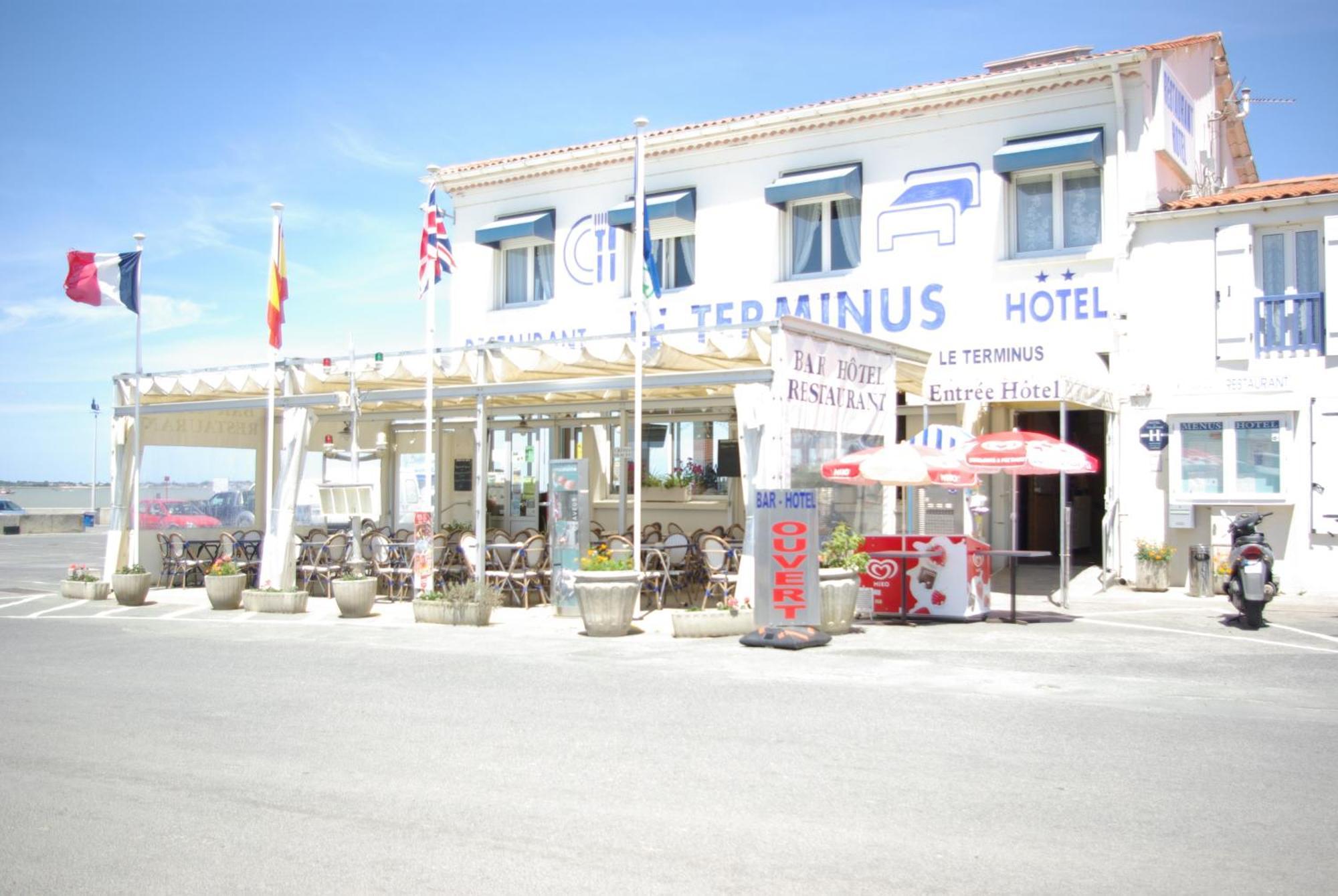 Logis Hotel Le Terminus Bourcefranc Eksteriør billede